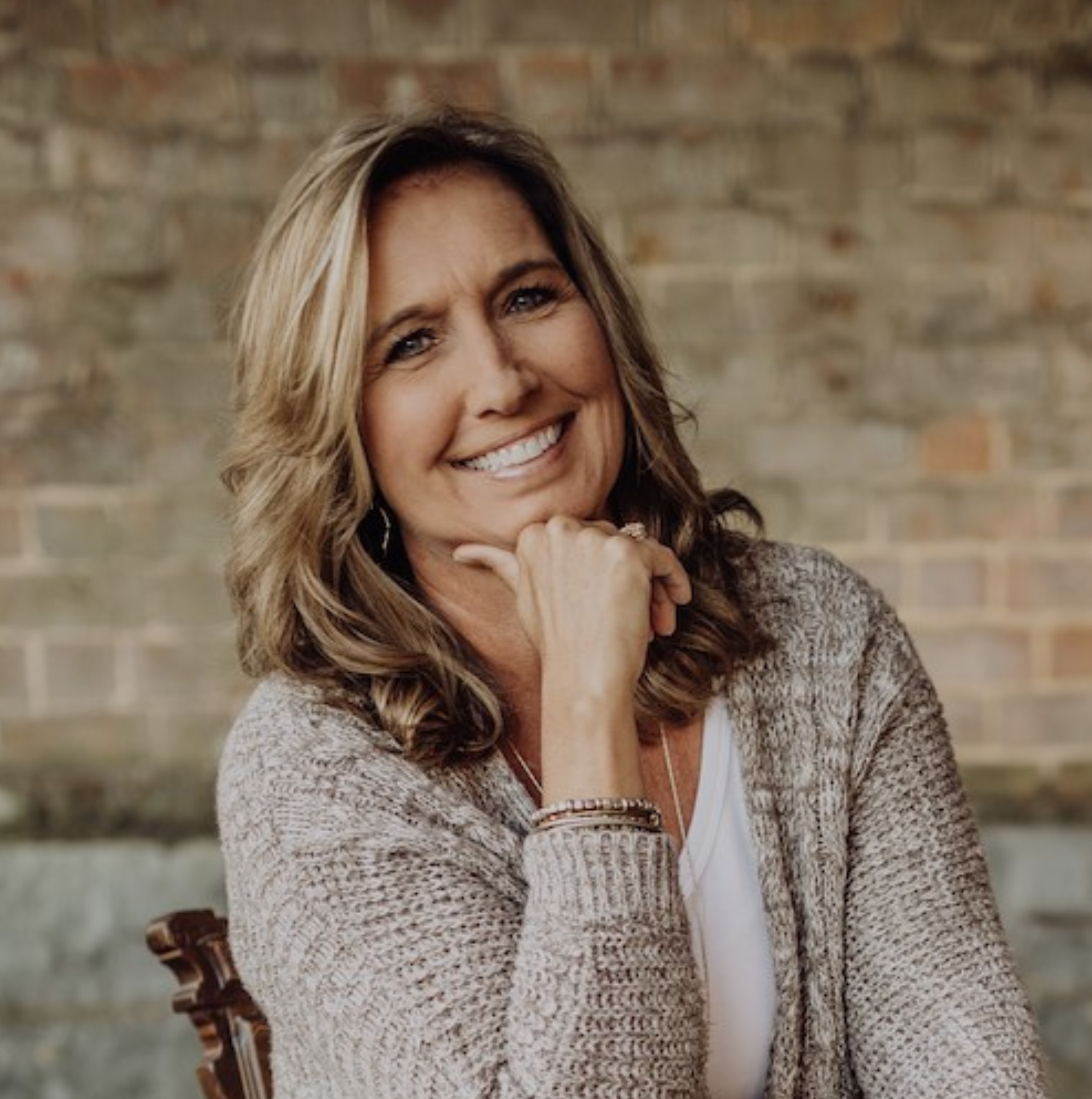 Trusting God's plan in times of change with Tracie Miles on the Faith Inspired Podcast